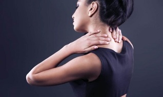 příznaky cervikální osteochondrózy