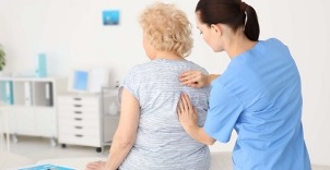 příznaky a léčba osteochondrózy hrudní páteře