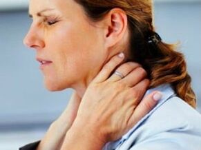 bolest krku u ženy